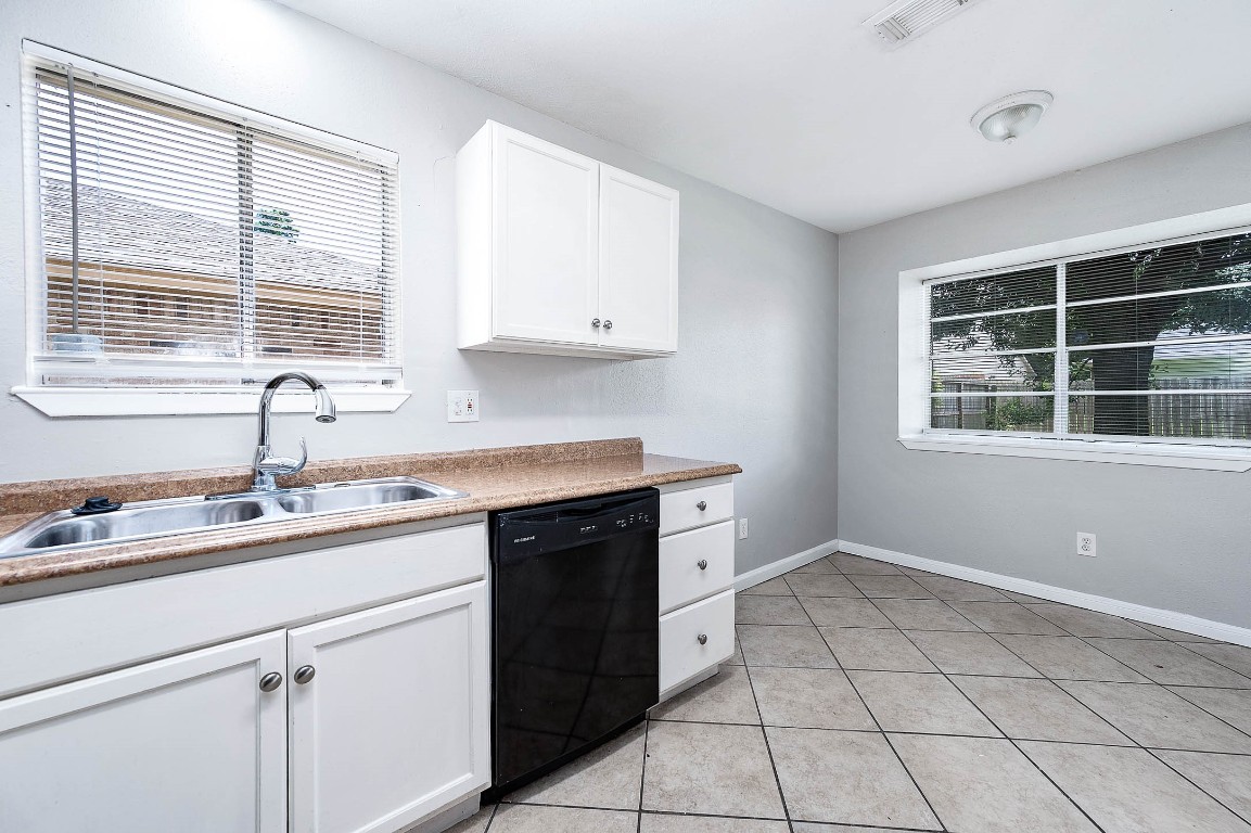 4827 Tealgate Drive Spring, TX 77373 - Photo 8 of 27