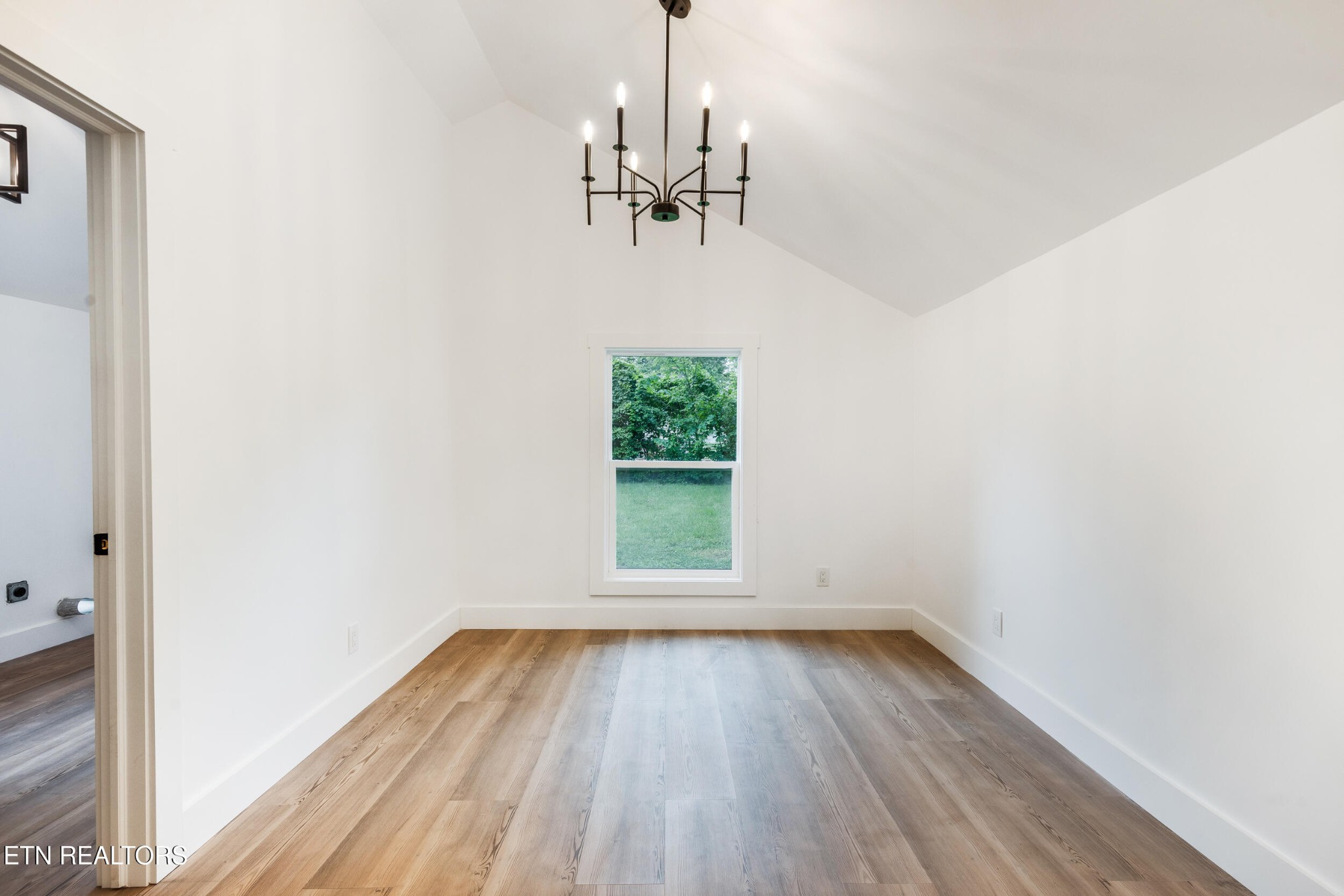 207 Shipe Road Powell, TN 37849 - Photo 12 of 23 Gallery Image 12