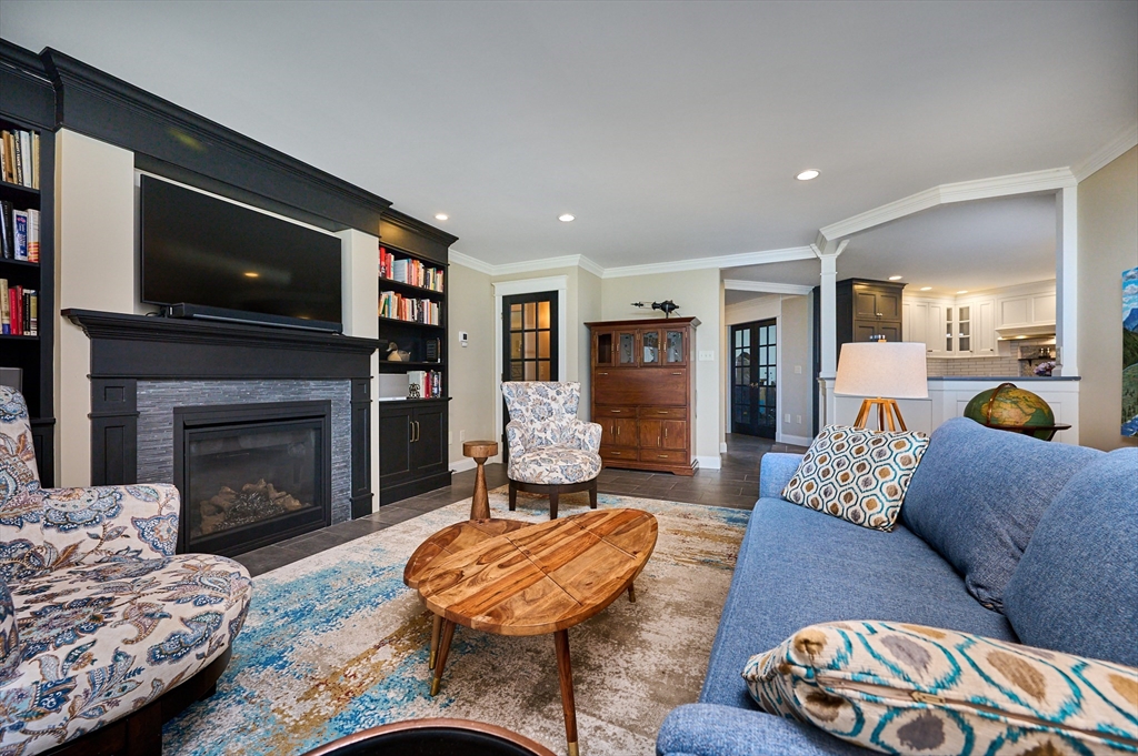 14 McIntosh Drive, Unit 14 Amherst, MA 01002 - Photo 11 of 42