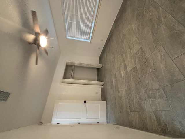 11801 Argonne Forest Trail, Unit B Austin, TX 78759 - Photo 6 of 12 a view of an empty room