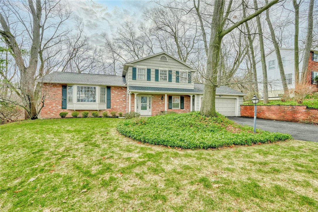 18 Mountain Rise Perinton, NY 14450 - Photo 2 of 50