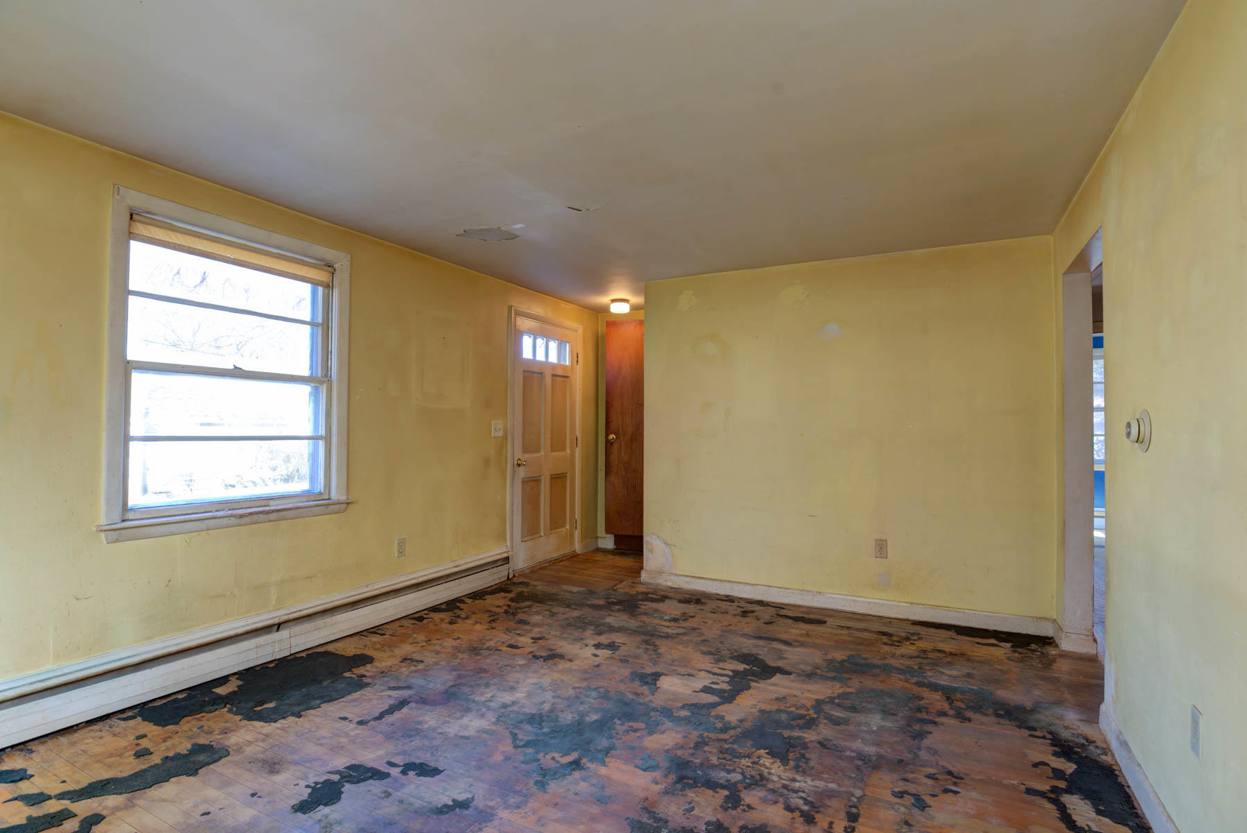 62 Wythburn Road South Portland, ME 04106 - Photo 14 of 26 Living Room