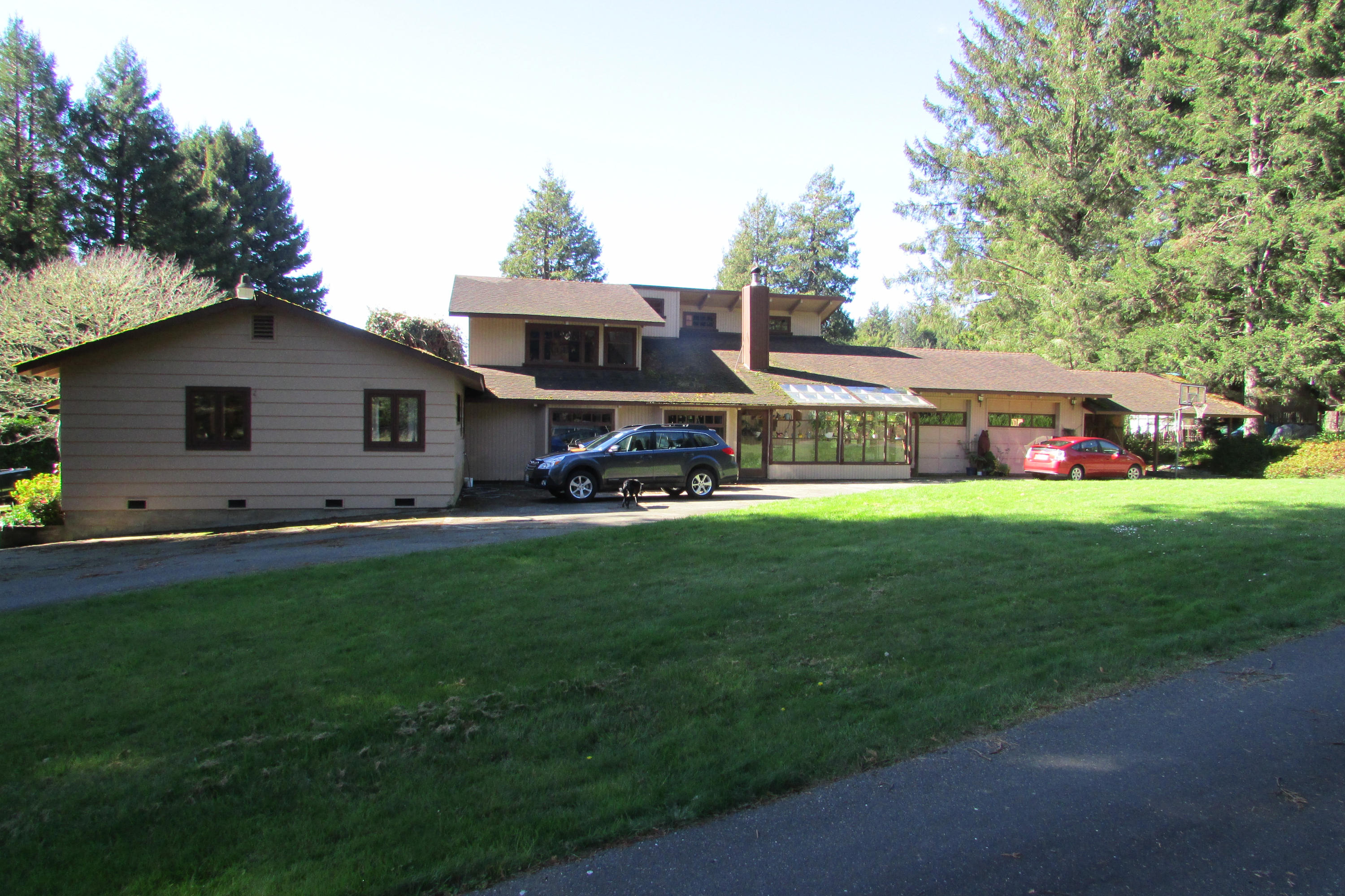 1736 Fickle Hill Road Arcata, CA 95521 - Photo 1 of 40 Gallery Image 1