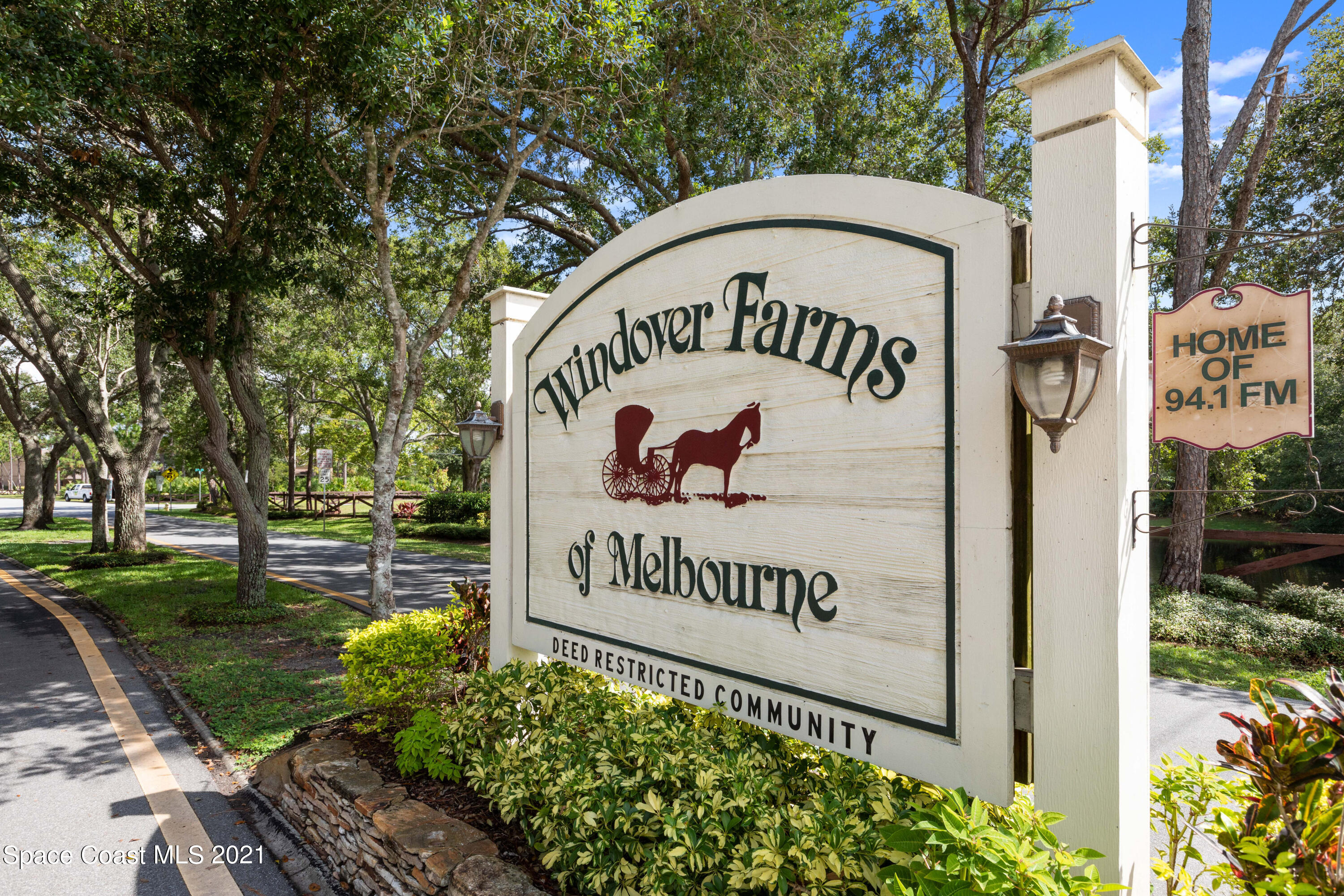3550 Big Pine Road Melbourne, FL 32934 - Photo 1 of 38 Entrance
