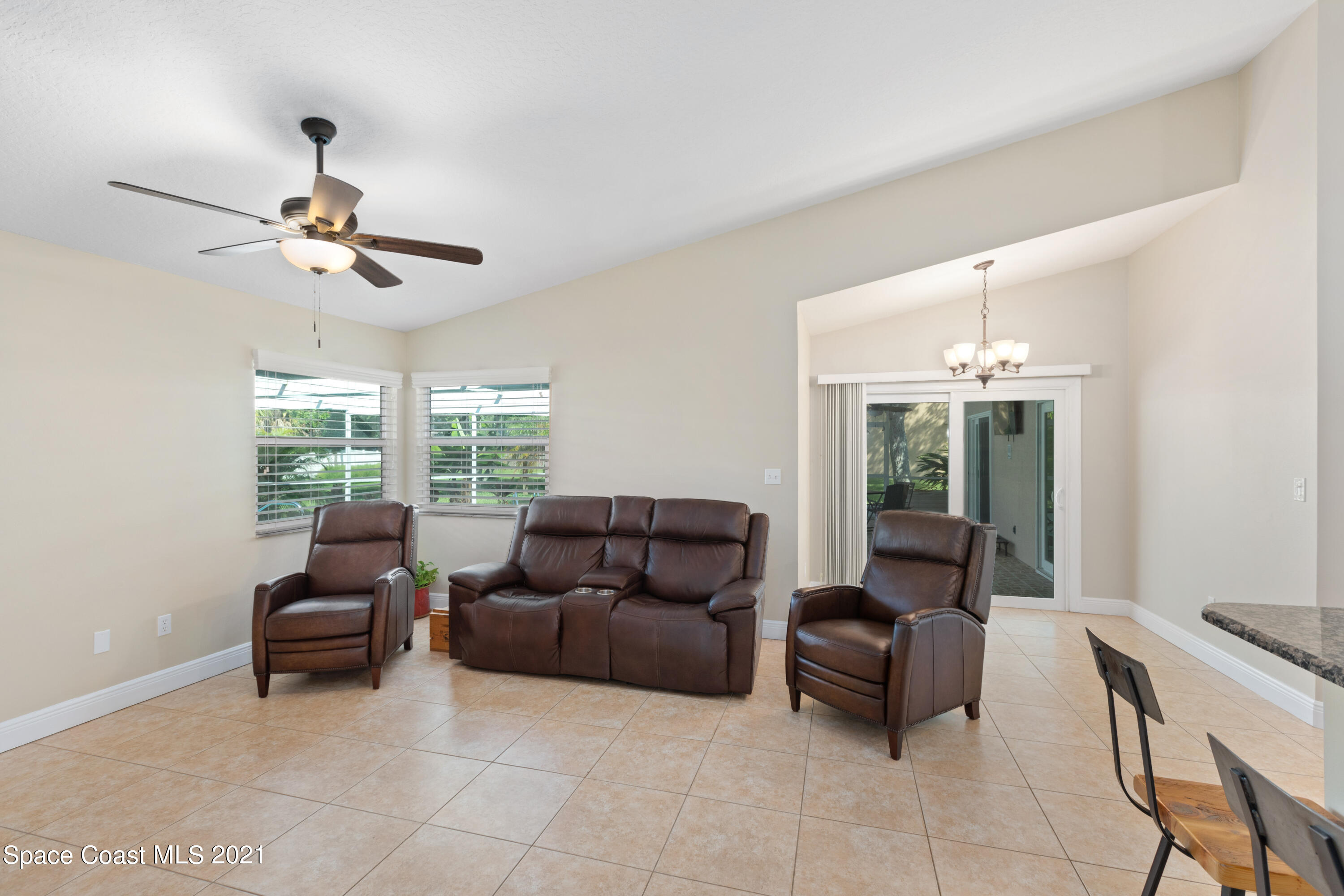 3550 Big Pine Road Melbourne, FL 32934 - Photo 16 of 38 Family Room