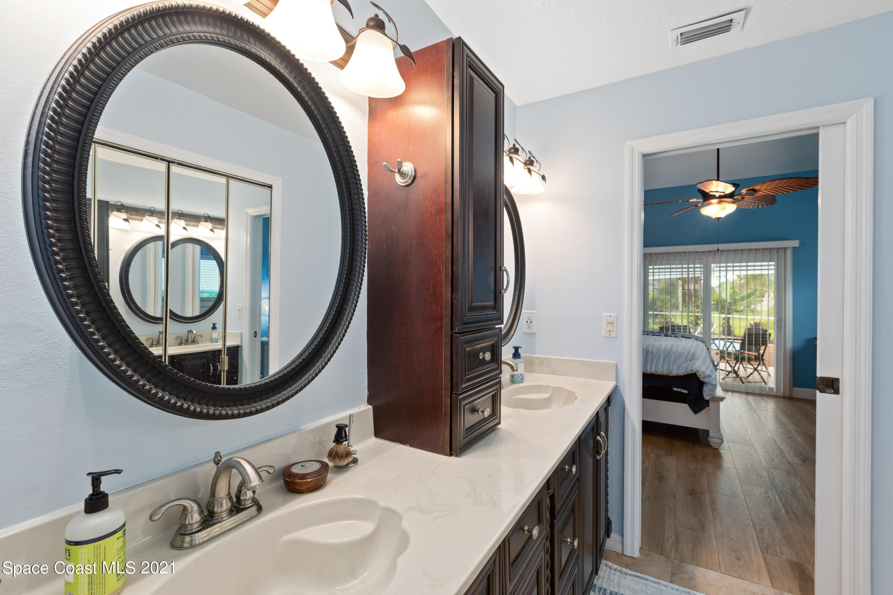 3550 Big Pine Road Melbourne, FL 32934 - Photo 20 of 38 Master Bathroom