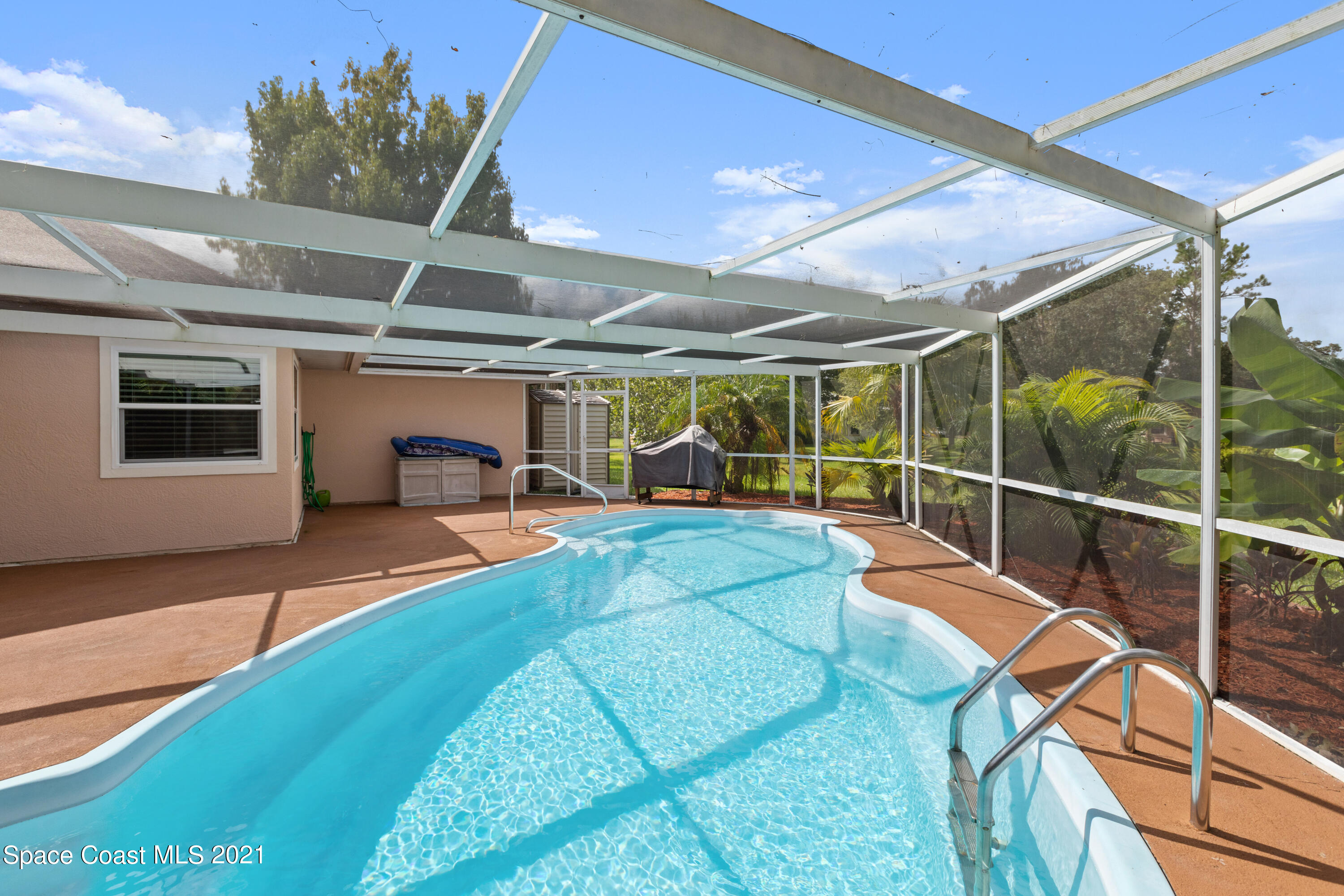 3550 Big Pine Road Melbourne, FL 32934 - Photo 34 of 38 Pool
