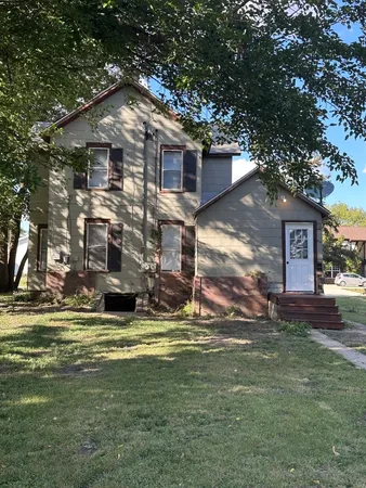 a view of a lake with houses