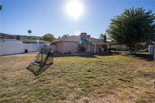 $435,500 | 41940 Stonecliff Way, Hemet, CA 92544