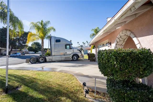 $435,500 | 41940 Stonecliff Way, Hemet, CA 92544