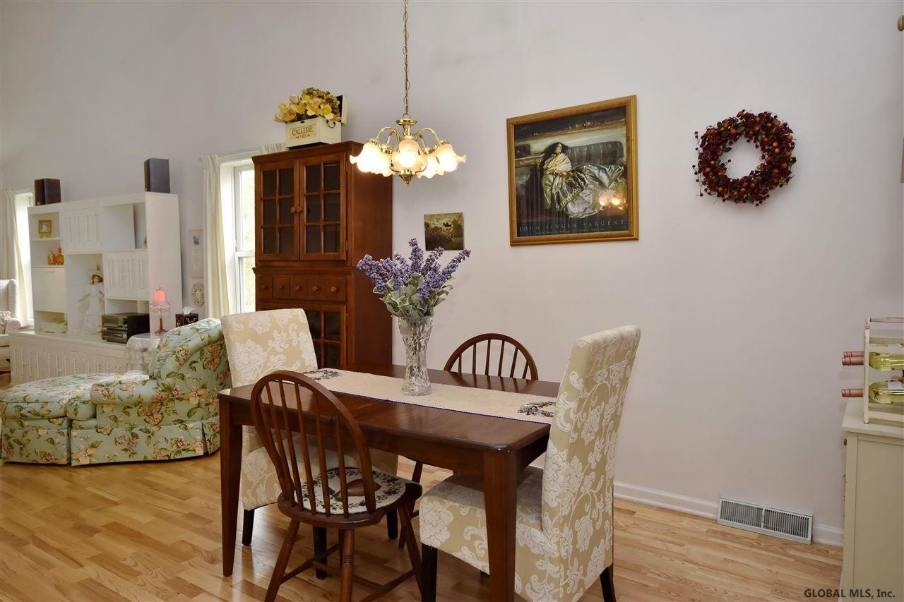 106 Harvard Road Colonie, NY 12189 - Photo 15 of 31 Photo 15