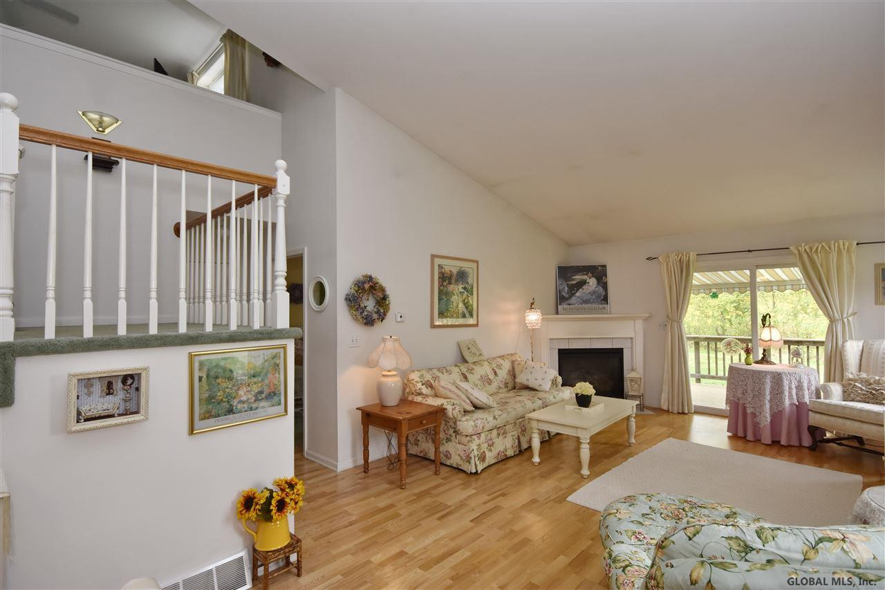 106 Harvard Road Colonie, NY 12189 - Photo 18 of 31 Photo 18