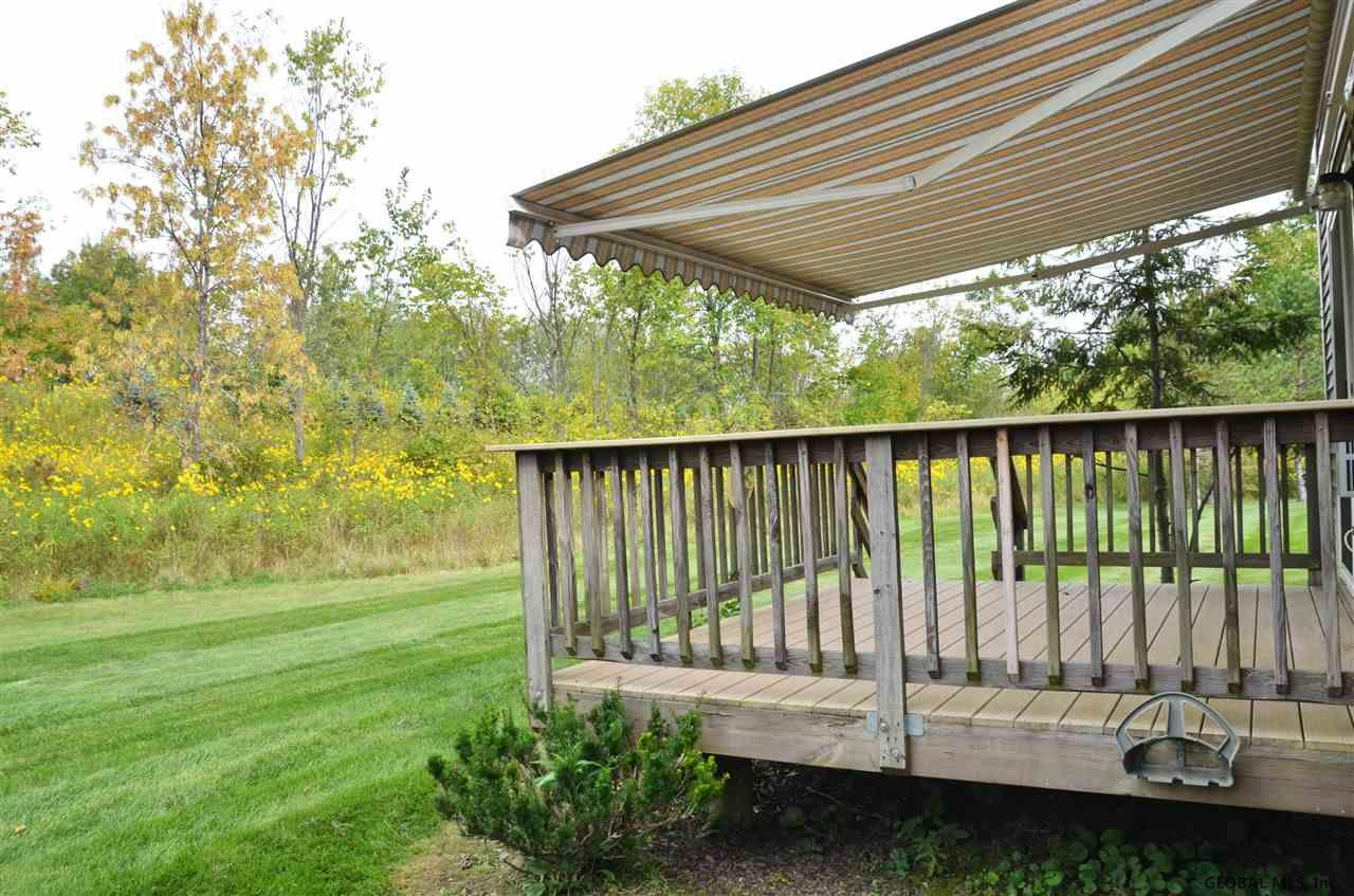 106 Harvard Road Colonie, NY 12189 - Photo 8 of 31 Photo 8