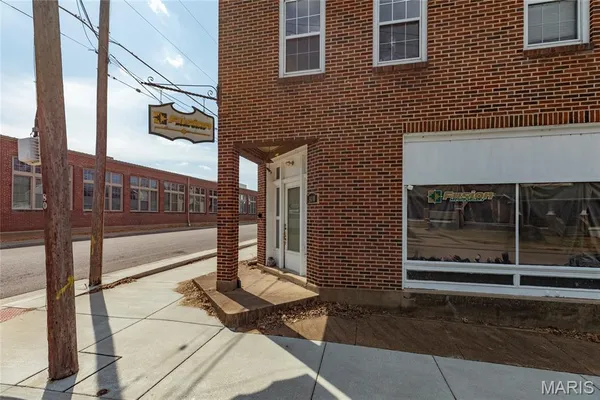 $489,900 | 800 West 2nd Street, Washington, MO 63090