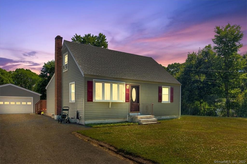 WELCOME HOME TO 212 MILDRED RD.