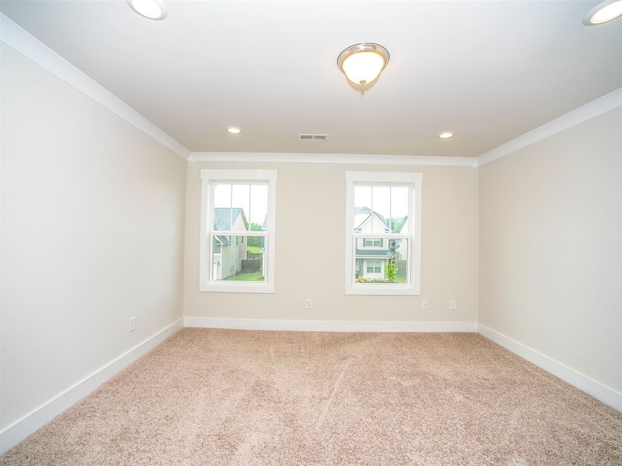 505 Grandon Road Greer, SC 29651 - Photo 13 of 23