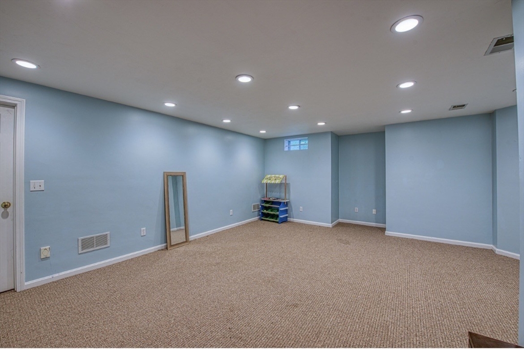 6 Mohawk Road Raynham, MA 02767 - Photo 26 of 41