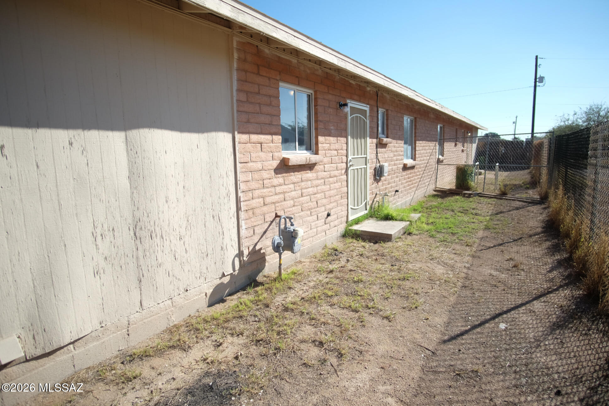 345 East Delta Road Tucson, AZ 85706 - Photo 43 of 45 a backyard of a house