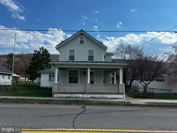 $249,900 | 128 Main Street, Lykens, PA 17048