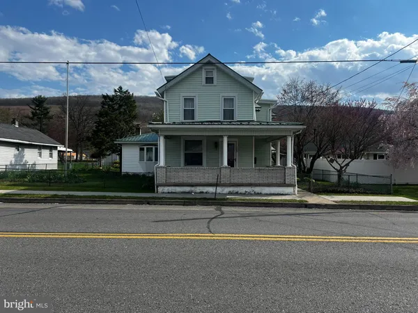 $249,900 | 128 Main Street, Lykens, PA 17048
