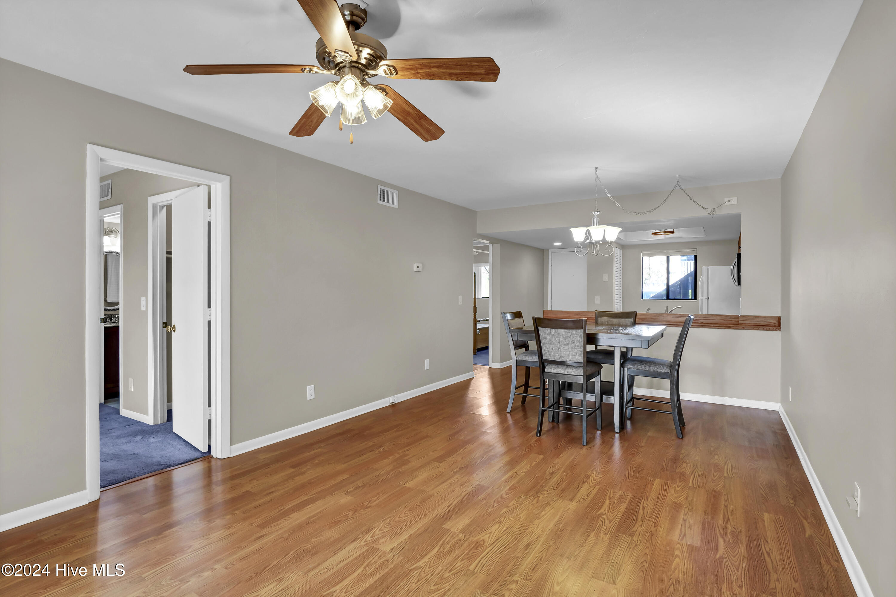 4517 Holly Tree Road Wilmington, NC 28412 - Photo 12 of 28 Living-Dining Room