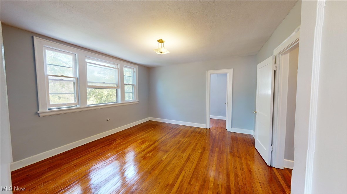 3558 Chelton Road Cleveland, OH 44120 - Photo 18 of 34