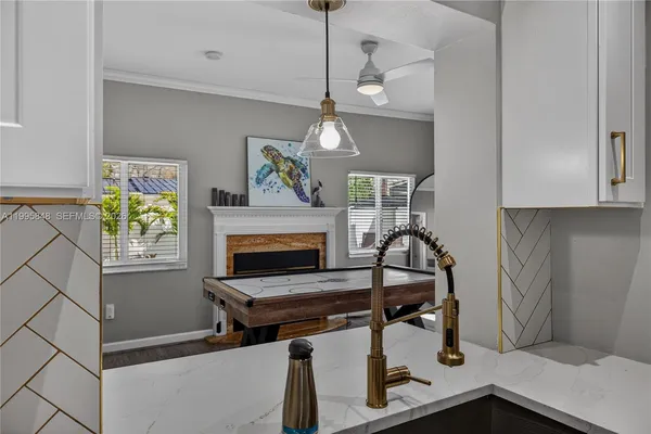 $7,500 | 2161 Northeast 62nd Court, Unit 2161, Fort Lauderdale, FL 33308