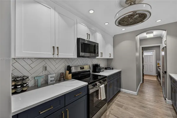 $7,500 | 2161 Northeast 62nd Court, Unit 2161, Fort Lauderdale, FL 33308
