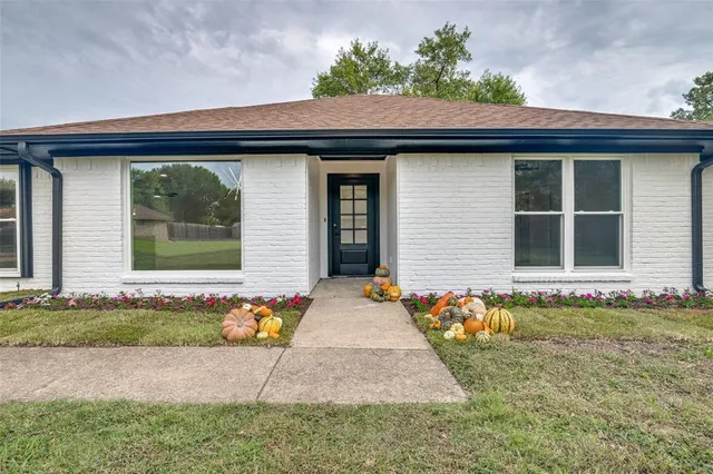 $429,999 | 2006 Cornwall Lane, Sachse, TX 75048