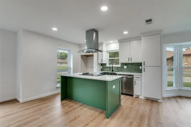 $429,999 | 2006 Cornwall Lane, Sachse, TX 75048