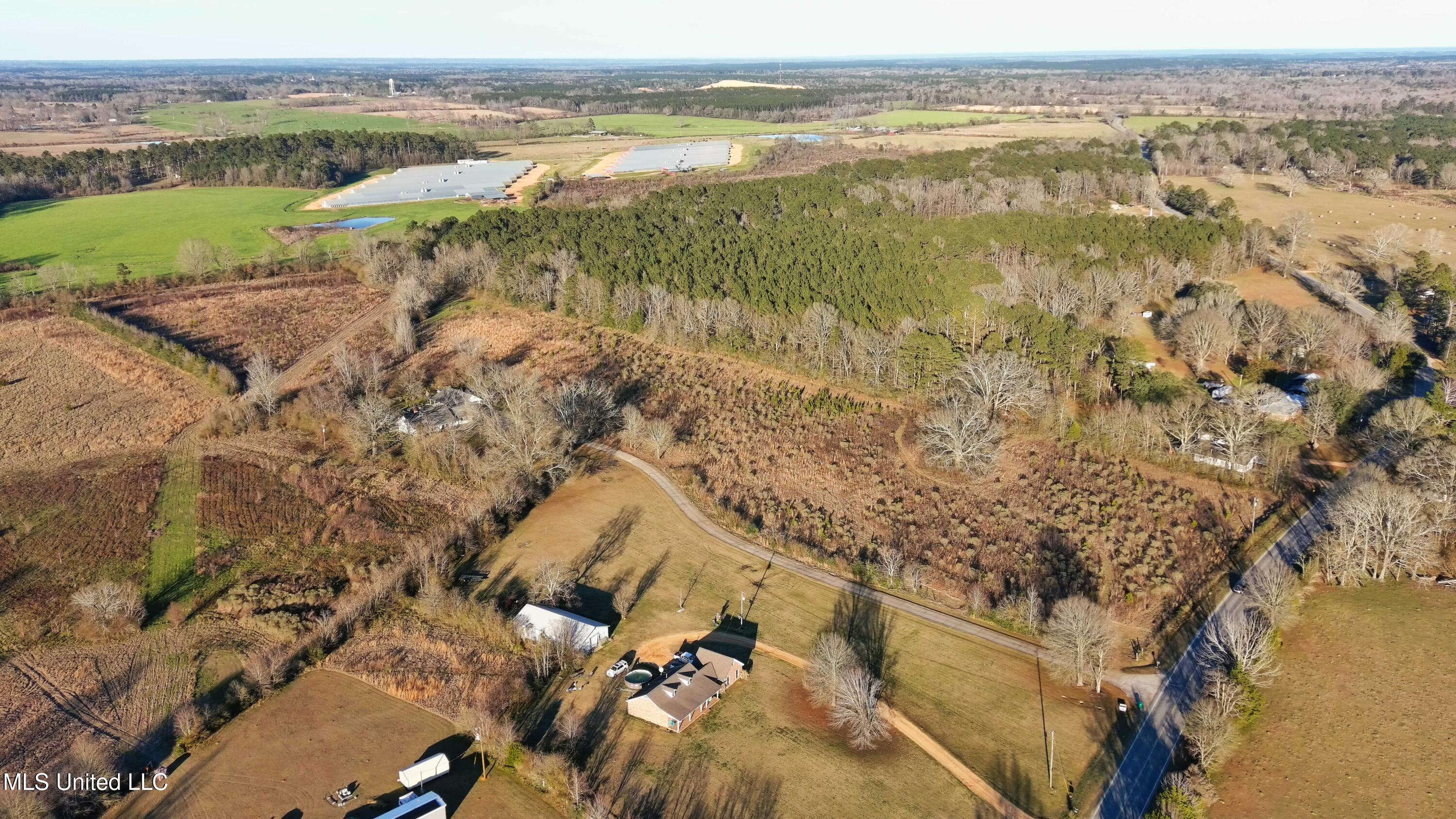 18.7 Northeast Nola Road Brookhaven, MS 39601 - Photo 3 of 15 MAX_0109