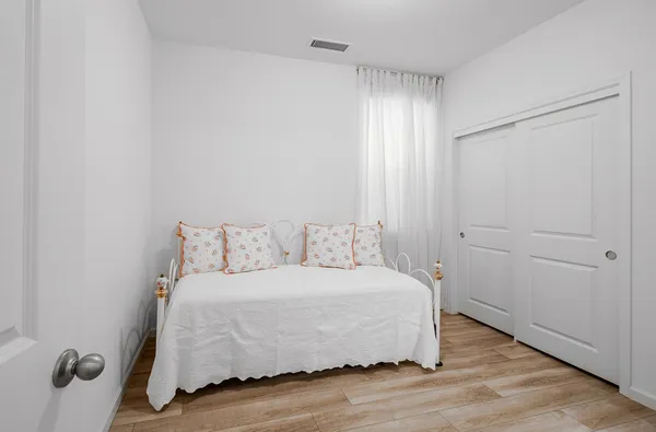 $469,000 | 1437 Las Rosas Avenue, Clovis, CA 93619