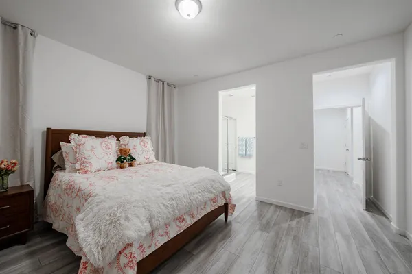 $469,000 | 1437 Las Rosas Avenue, Clovis, CA 93619