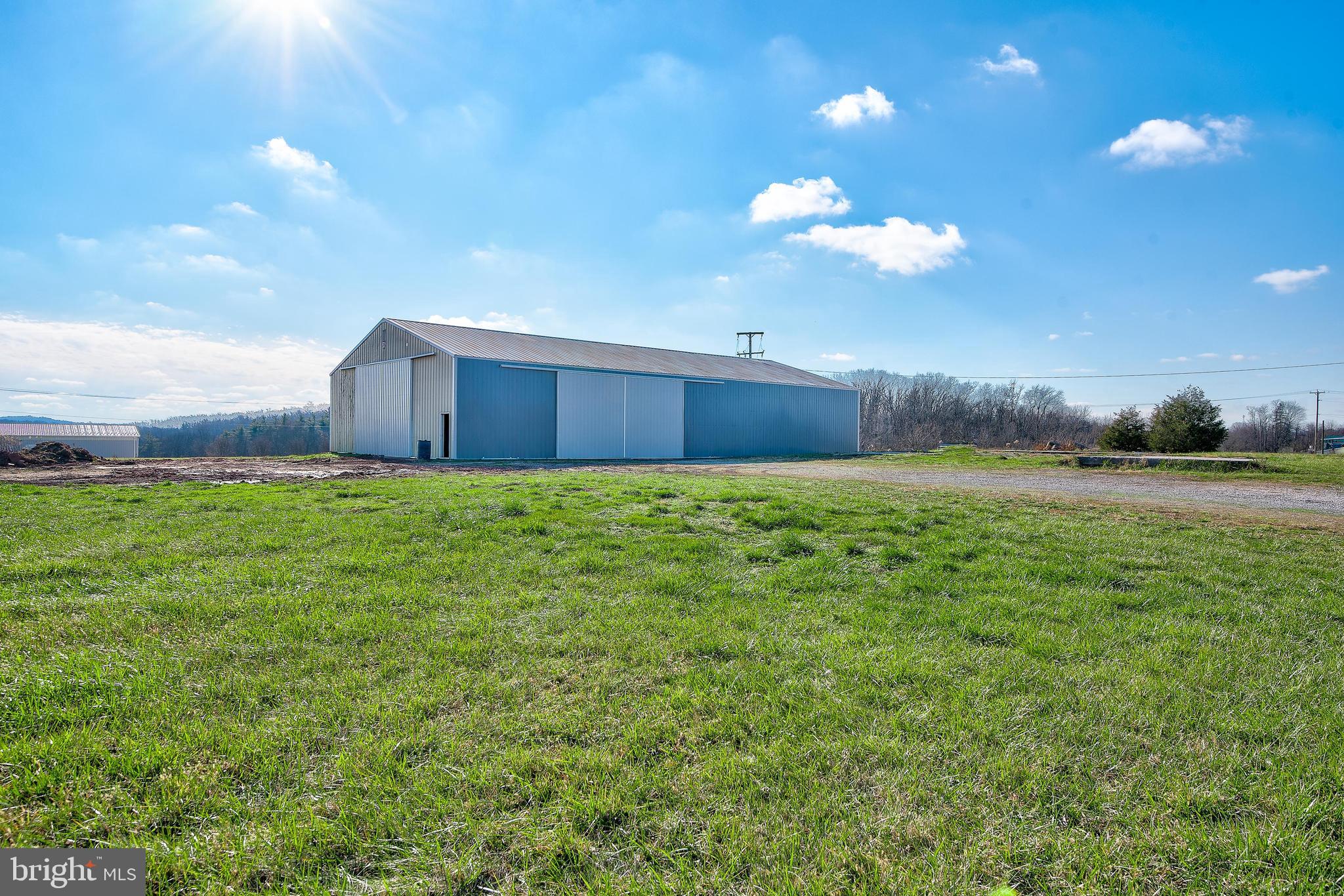 415 Ridge Road York Springs, PA 17372 - Photo 3 of 26 Gallery Image 3
