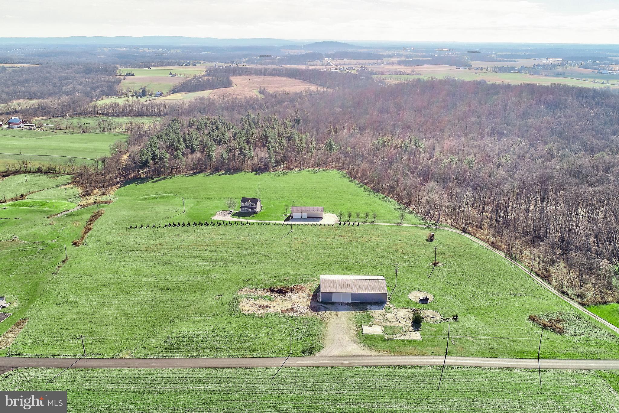 415 Ridge Road York Springs, PA 17372 - Photo 5 of 26 Gallery Image 5