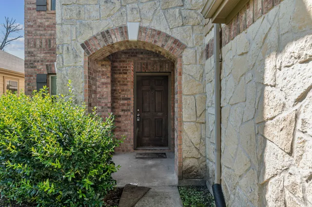 $285,000 | 4215 False Cypress Lane, Houston, TX 77069