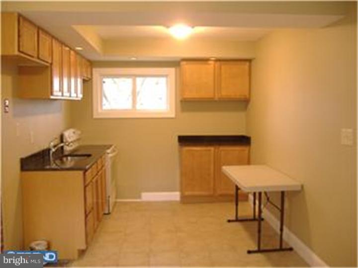 14 Goodrock Road Levittown, PA 19057 - Photo 4 of 19 Kitchen