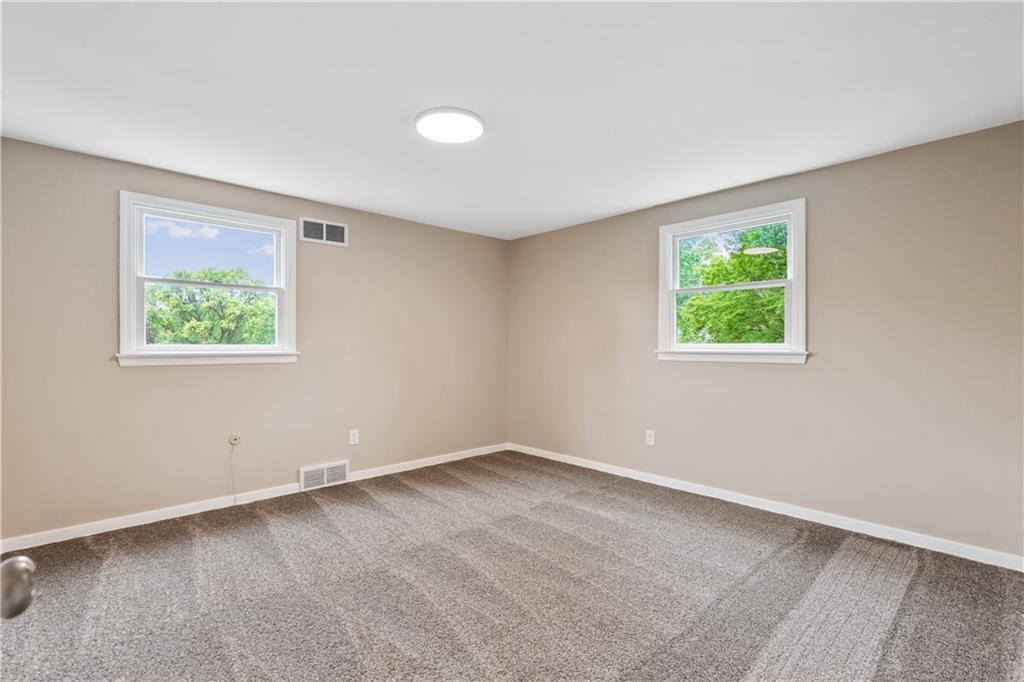 102 Moonlight Court Monroeville, PA 15146 - Photo 24 of 32