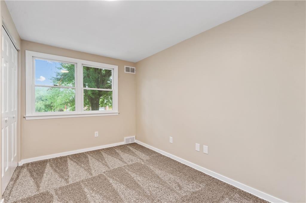 102 Moonlight Court Monroeville, PA 15146 - Photo 25 of 32