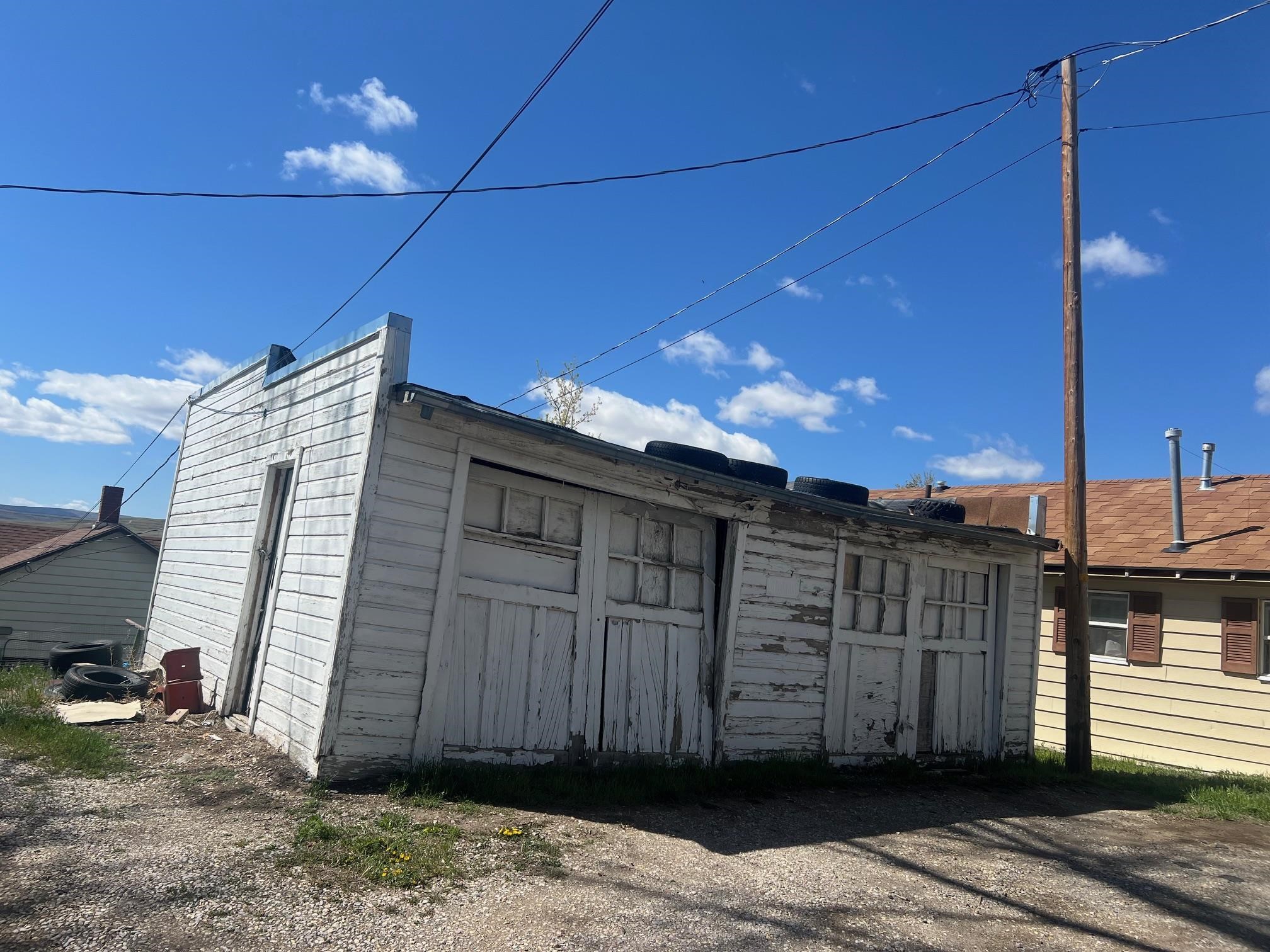 115 East Cedar Street Rawlins, WY 82301 - Photo 5 of 6