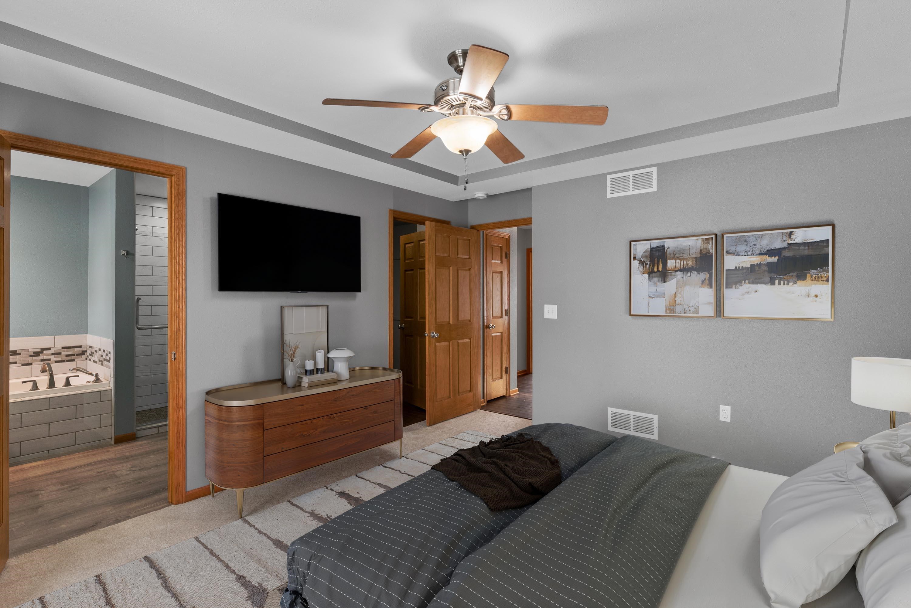 N9242 Perch Lane Fond du Lac, WI 54937 - Photo 11 of 33