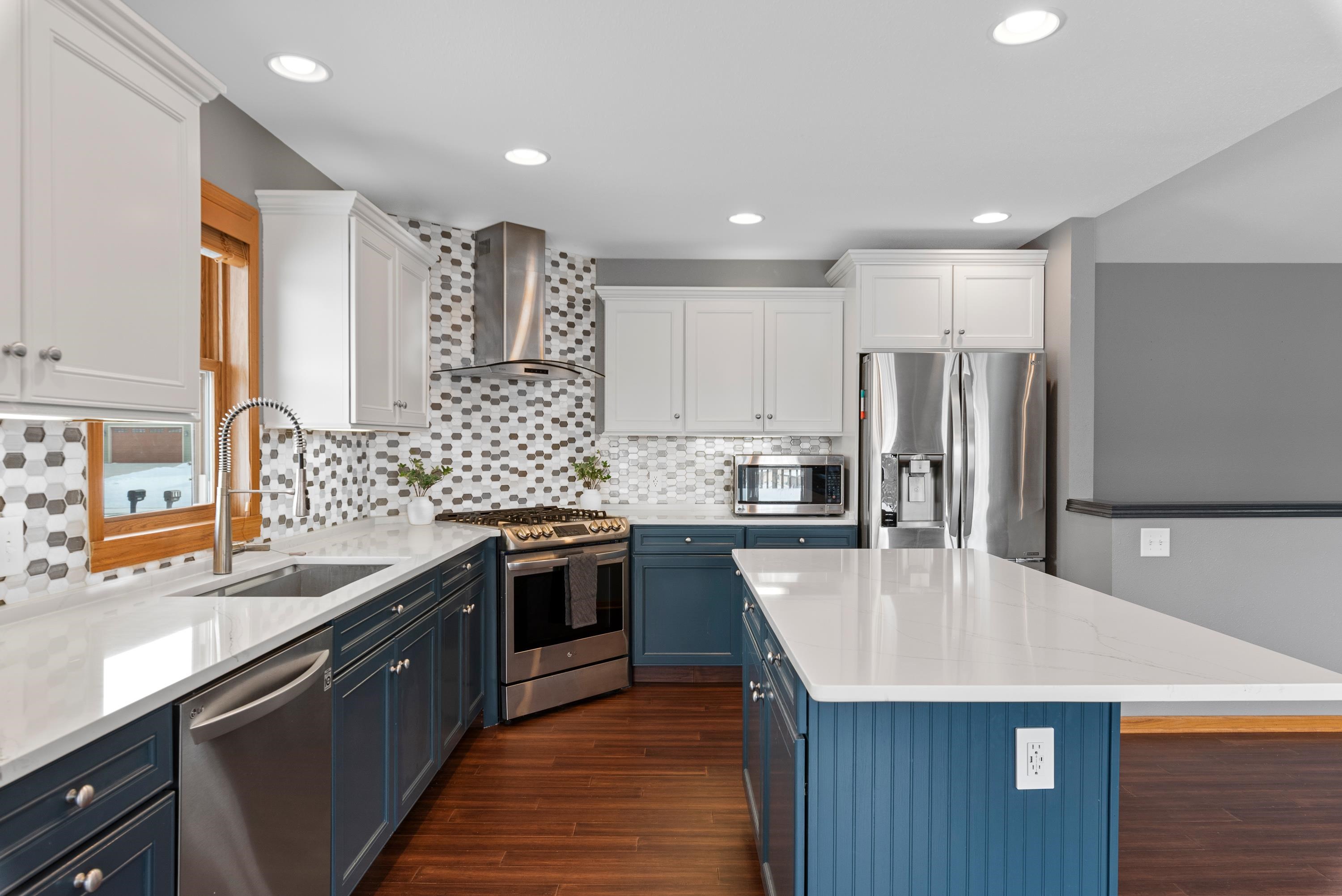 N9242 Perch Lane Fond du Lac, WI 54937 - Photo 4 of 33