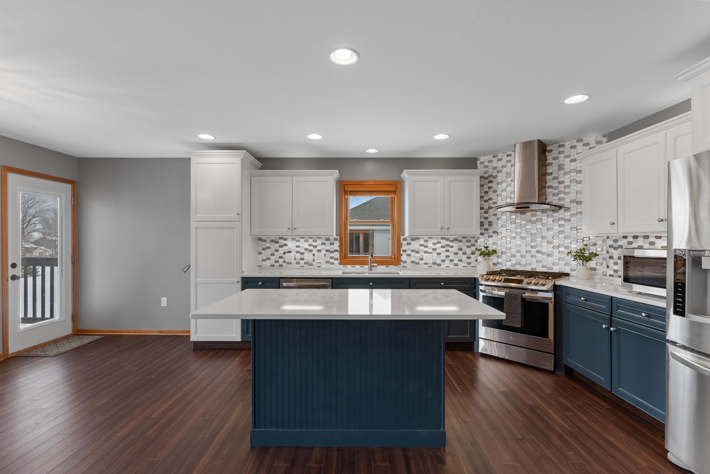 N9242 Perch Lane Fond du Lac, WI 54937 - Photo 6 of 33