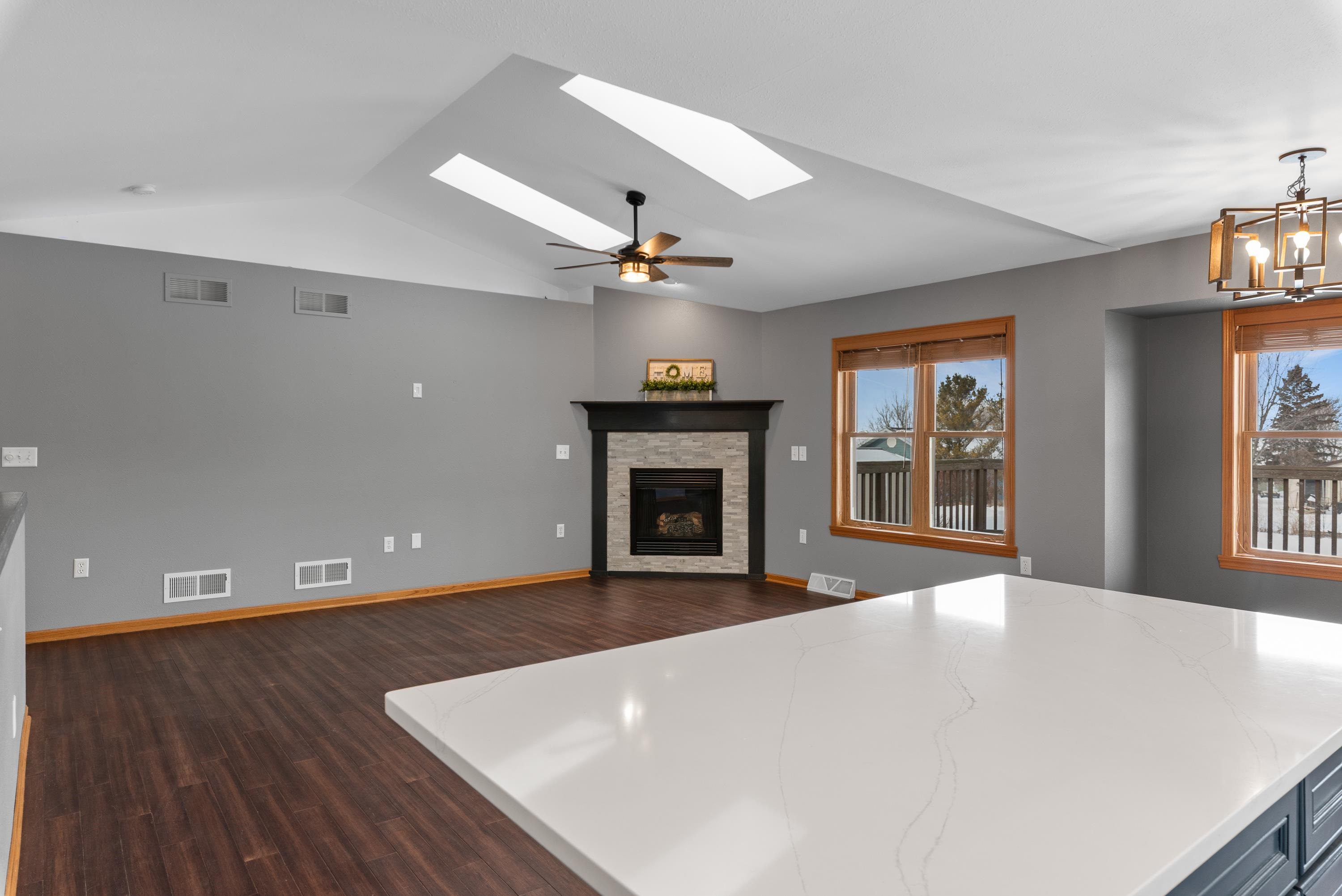 N9242 Perch Lane Fond du Lac, WI 54937 - Photo 7 of 33