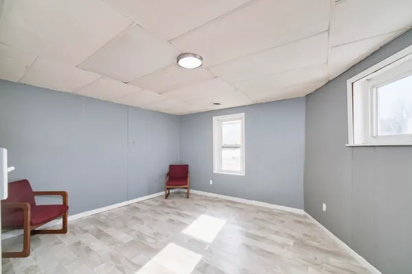 $174,900 | 221 5th Street, Manistee, MI 49660