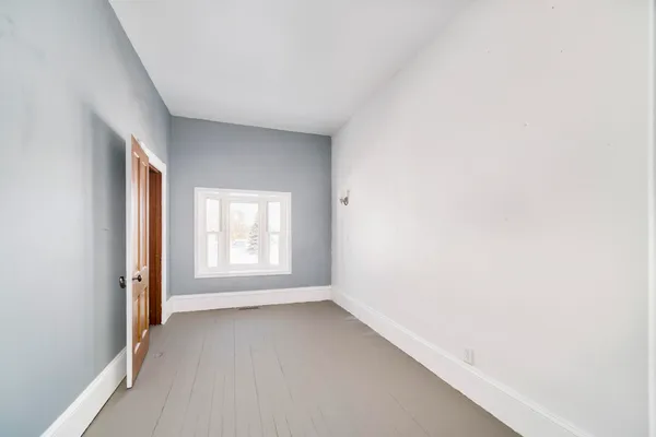 $174,900 | 221 5th Street, Manistee, MI 49660