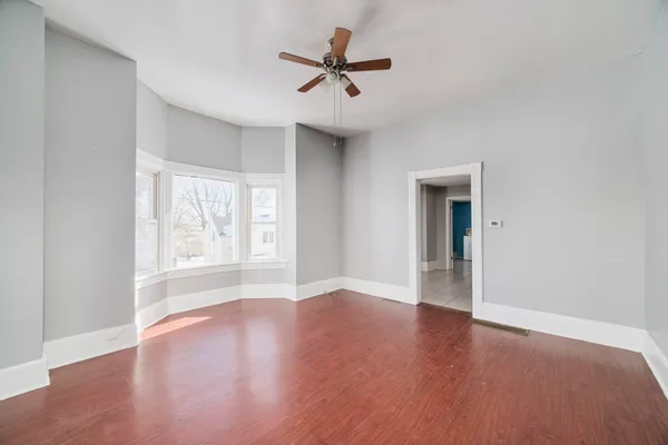 $174,900 | 221 5th Street, Manistee, MI 49660