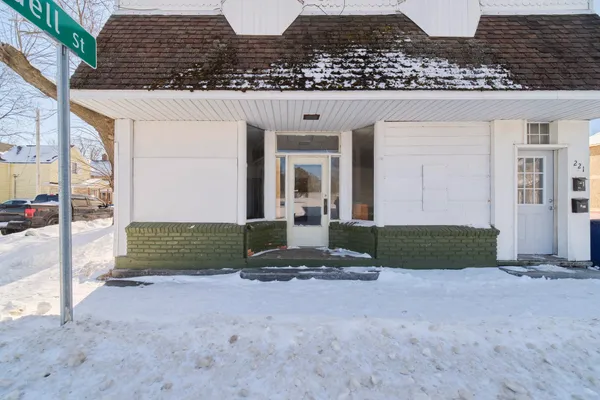 $174,900 | 221 5th Street, Manistee, MI 49660