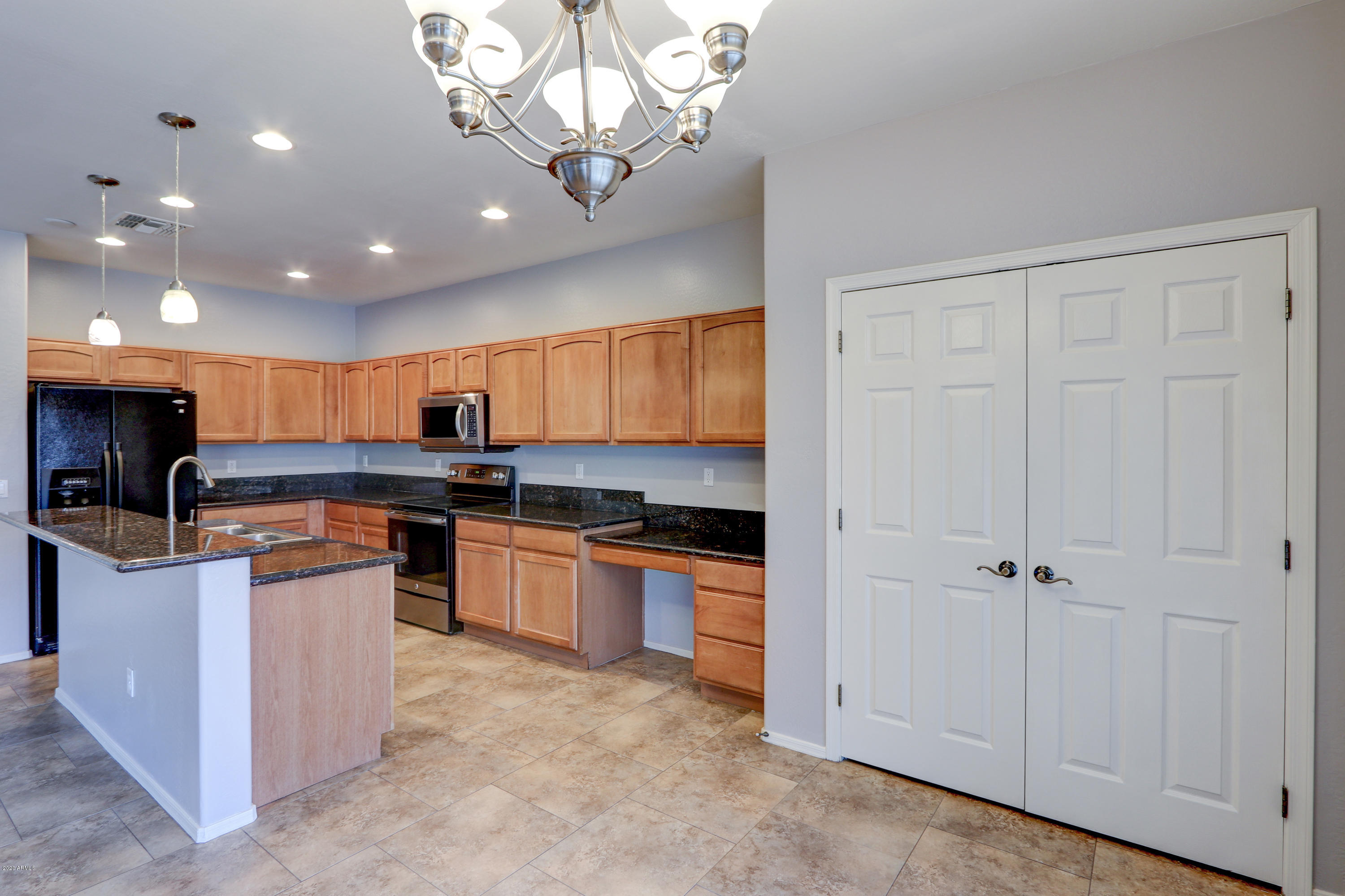 44590 Rhinestone Road Maricopa, AZ 85139 - Photo 16 of 52 18