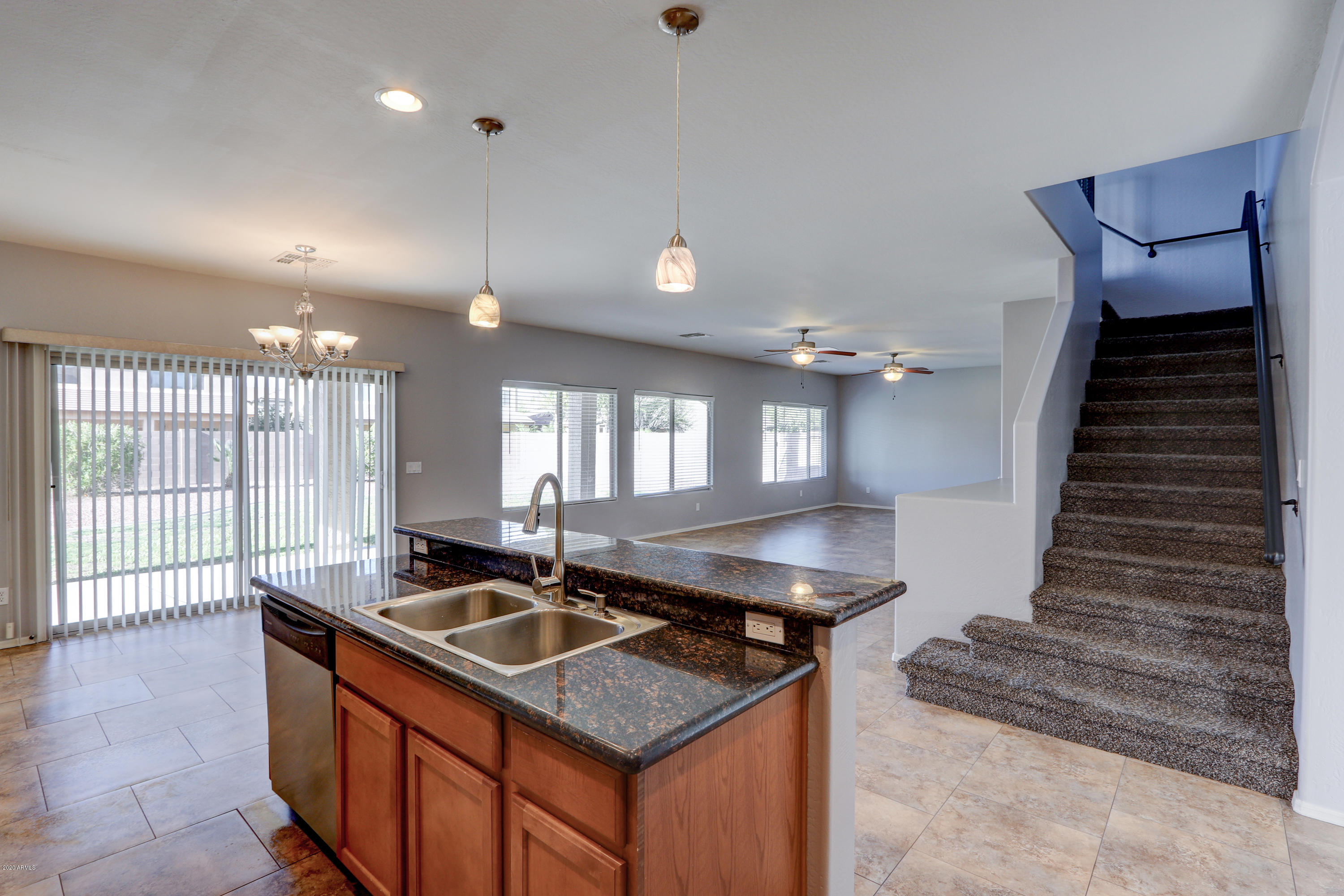 44590 Rhinestone Road Maricopa, AZ 85139 - Photo 18 of 52 20